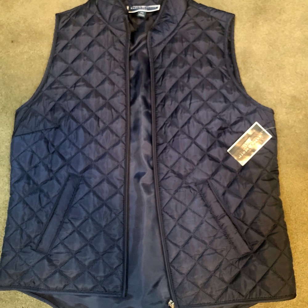 NWT Vest, Winter sleeveless quilted.  Size PM Karen Scott. Lightweight Navy blue
